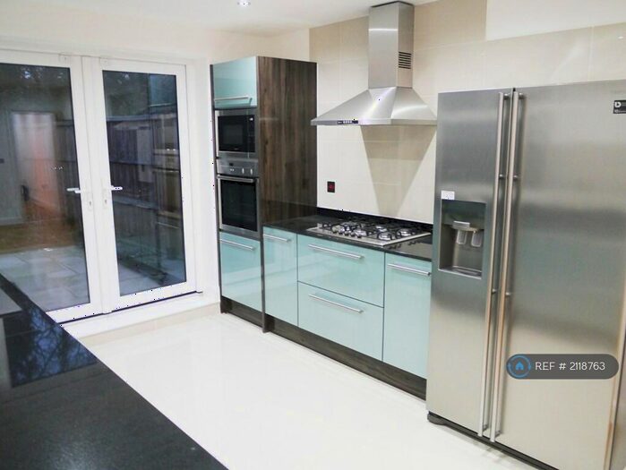 4 Bedroom Terraced House To Rent In Burney Avenue, Surbiton, KT5