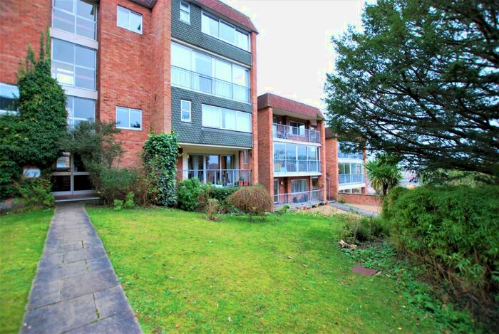 2 Bedroom Apartment To Rent In The Mount, Guildford, Surrey, GU2