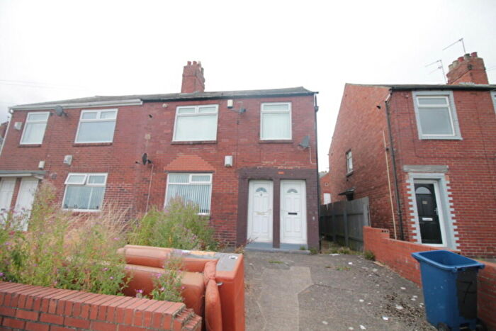 2 Bedroom Flat For Sale In Relton Avenue, Walker, Newcastle Upon Tyne, NE6