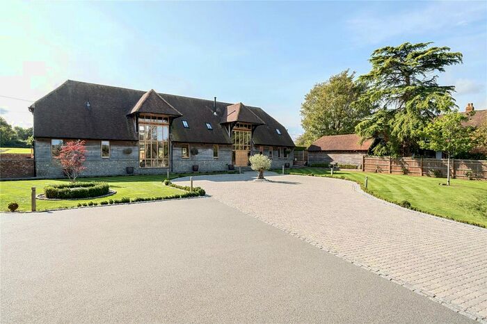 5 Bedroom Detached House To Rent In Hunton Road, Marden, Tonbridge, Kent, TN12