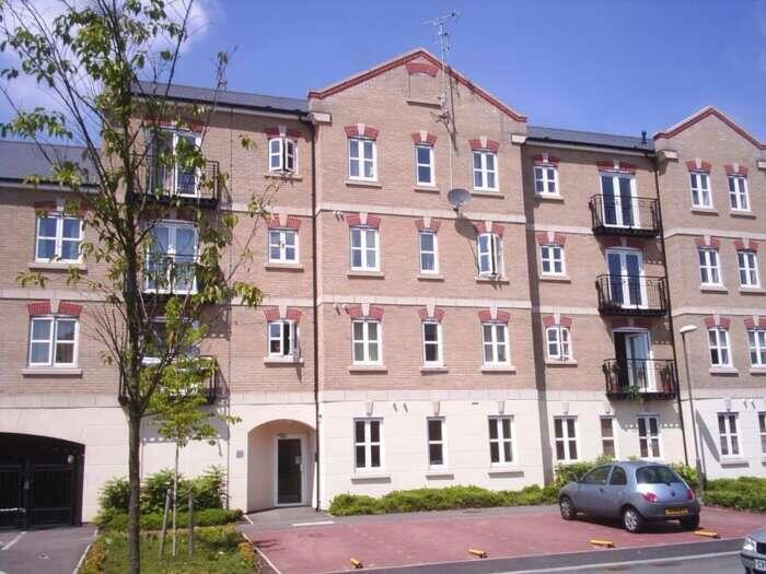 1 Bedroom Apartment To Rent In Coxhill Way, Aylesbury, HP21