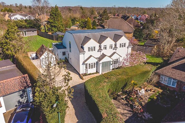 4 Bedroom Detached House For Sale In Sycamore Road, Chalfont St Giles, HP8