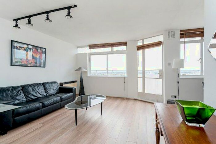 2 Bedroom Flat To Rent In Notting Hill Gate, London, W11