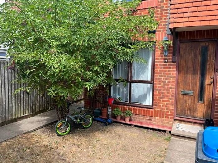 1 Bedroom Maisonette To Rent In Alphea Close, Colliers Wood, SW19