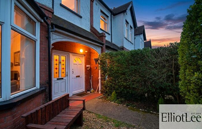 2 Bedroom Flat To Rent In Nibthwaite Road, Harrow, HA1