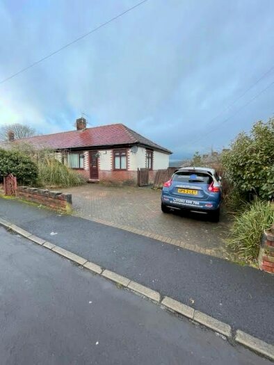 2 Bedroom Bungalow To Rent In Romney Street, Nelson BB9