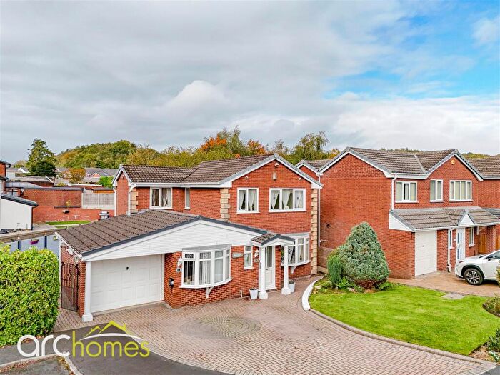 4 Bedroom Detached House For Sale In Greenfield Road, Atherton, Manchester, M46