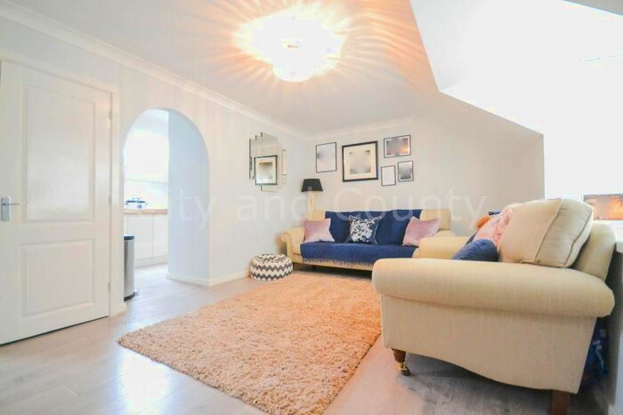 2 Bedroom Detached House To Rent In Oak Avenue, Hampton Hargate, Peterborough PE7