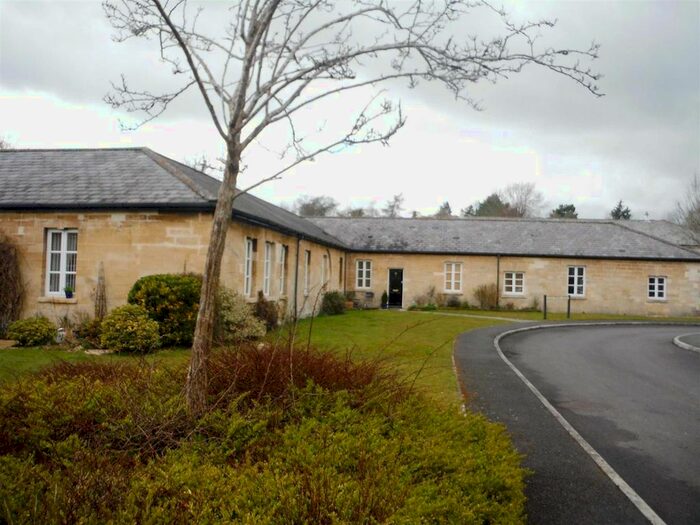 2 Bedroom Bungalow To Rent In Thomas Wyatt Road, Devizes, SN10