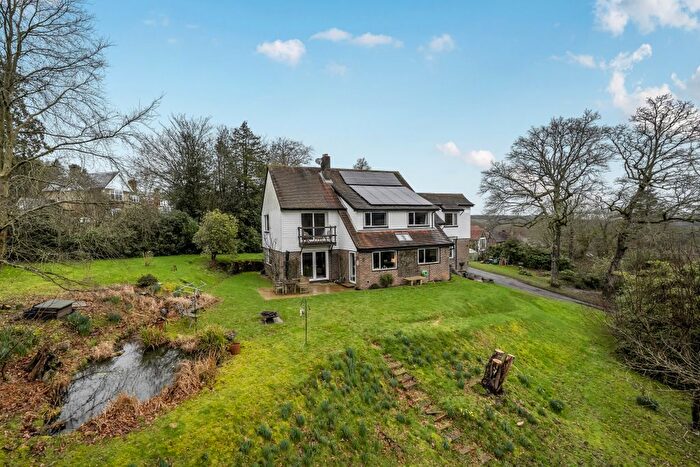 4 Bedroom Detached House For Sale In Clackhams Lane, Crowborough, TN6