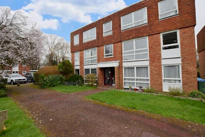 3 Bedroom Flat To Rent In Kyoto Court, Nyewood Lane, Bognor Regis, West Sussex, PO21