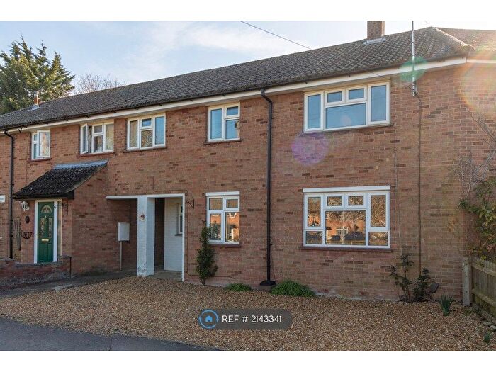 4 Bedroom Terraced House To Rent In Tillyard Way, Cambridge, CB1