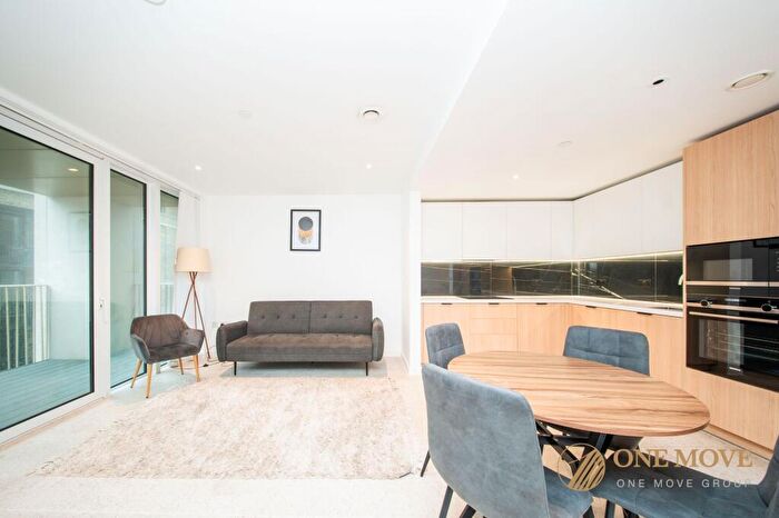 2 Bedroom Apartment To Rent In Bouchon Point, The Silk District, London, E1