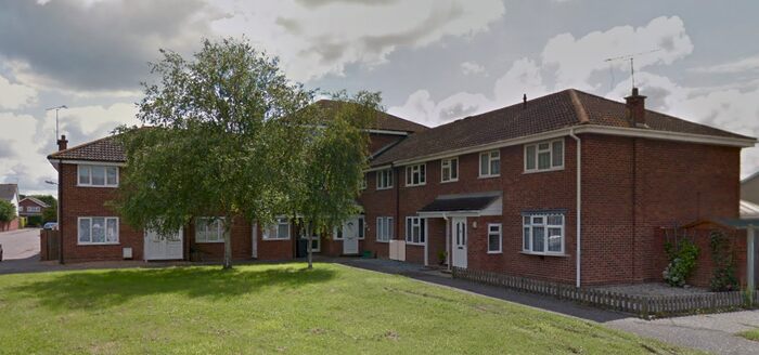 2 Bedroom Flat To Rent In Forefield Green, Chelmsford, CM1