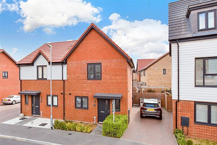2 Bedroom Semi Detached House For Sale In Bethell Road, Faversham, Kent, ME13