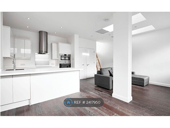 Studio To Rent In Bedford Hill, Balham, SW12