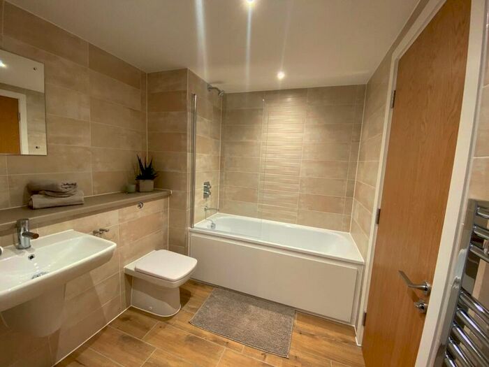 1 Bedroom Property To Rent In Manchester Waters, Pomona Strand, Old Trafford, M16
