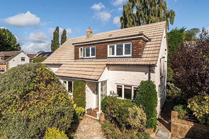 3 Bedroom Detached House For Sale In Speke Close, Ilminster, TA19