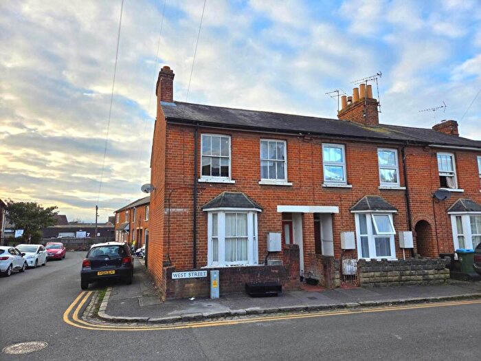 1 Bedroom Maisonette For Sale In West Street, Aylesbury, HP19