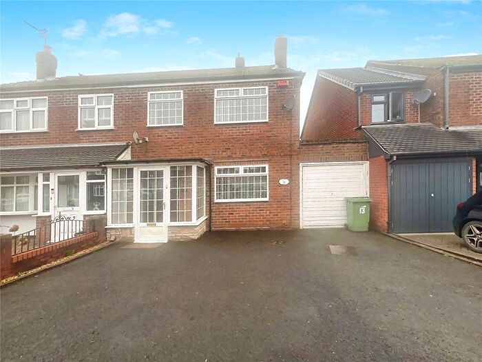 3 Bedroom Semi Detached House To Rent In Roderick Drive, Wolverhampton, West Midlands, WV11