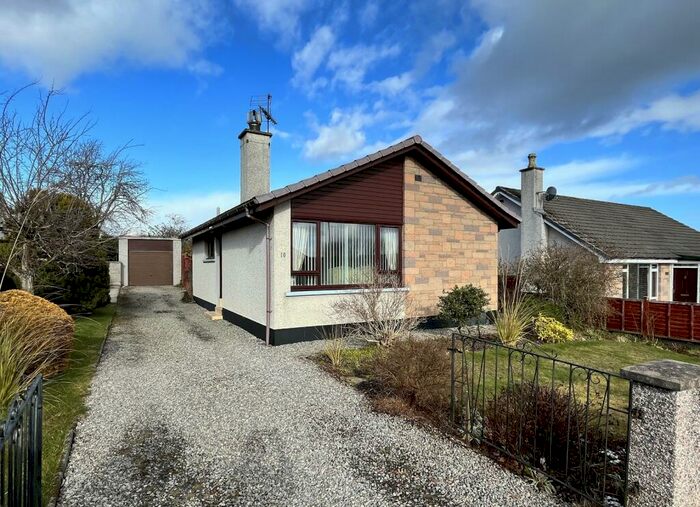 2 Bedroom Detached Bungalow For Sale In Grant Crescent, Maryburgh, Dingwall., IV7