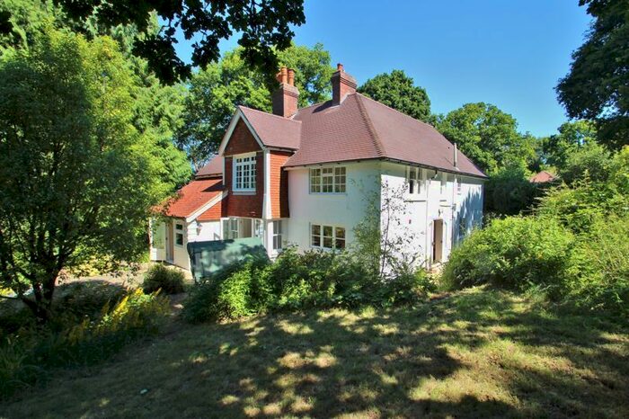 5 Bedroom Detached House For Sale In Swife Lane, Broad Oak, Heathfield, TN21