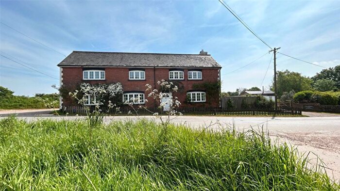 4 Bedroom Detached House For Sale In Plymtree, Cullompton, Devon, EX15
