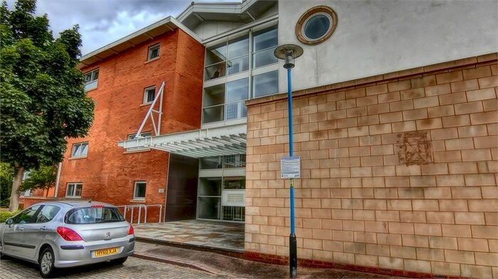 3 Bedroom Flat To Rent In Milan House, Heol Tredwen, Cardiff, CF10