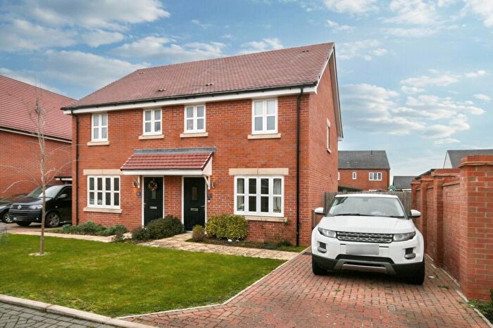 2 Bedroom Semi-Detached House For Sale In Hicks Close, Chalgrove, OX44