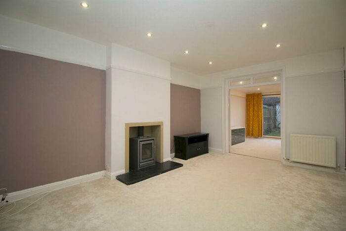 3 Bedroom Detached House To Rent In Forest Road, Loughborough, LE11