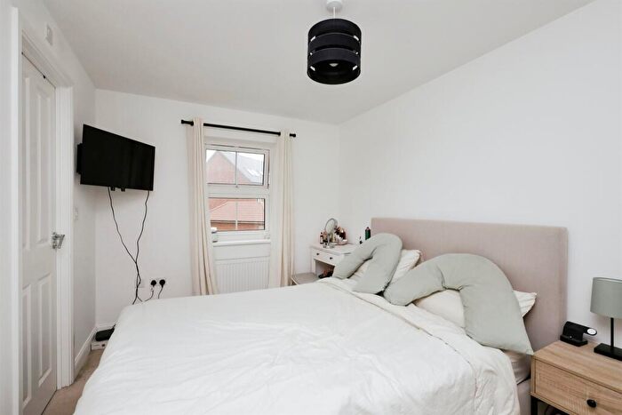 2 Bedroom Semi-Detached House For Sale In St. Martins Road, Eastbourne, BN22