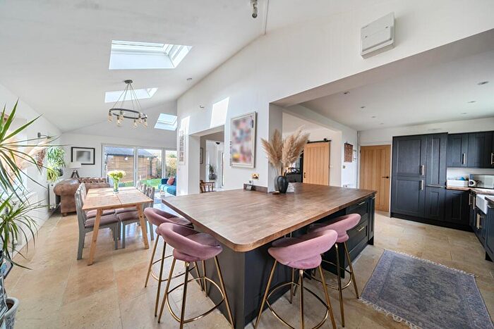 5 Bedroom Detached House For Sale In The Firs, Kemble, GL7