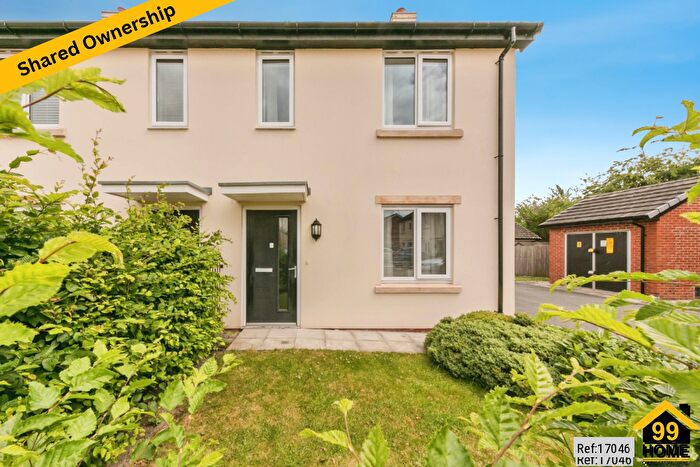 2 Bedroom Semi Detached House For Sale In Barn Meadow, Crewe, Cheshire, CW1