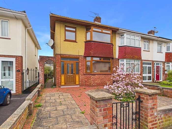 3 Bedroom End Of Terrace House For Sale In Samuel White Road, Hanham, Bristol, BS15