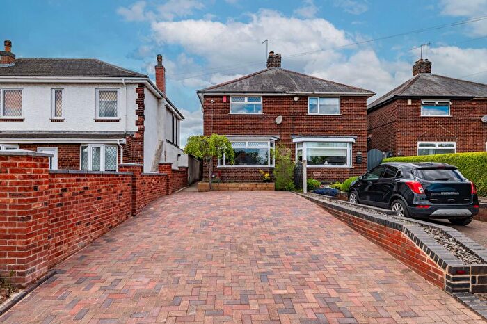 2 Bedroom Semi-Detached House For Sale In Nottingham Road, Hucknall, NG15