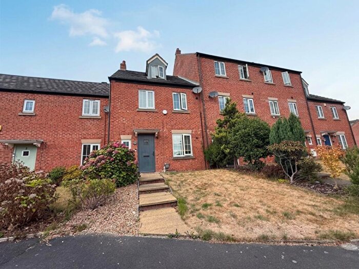 4 Bedroom Terraced House For Sale In Kilcoby Avenue, Swinton, M27