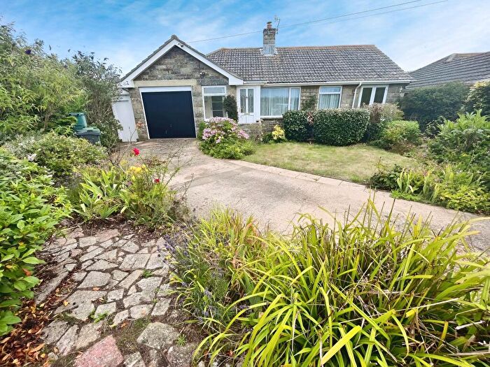 3 Bedroom Bungalow To Rent In Galley Lane, Brighstone, PO30