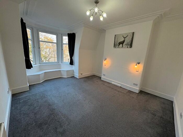 1 Bedroom Flat To Rent In Union Grove, West End, Aberdeen, AB10