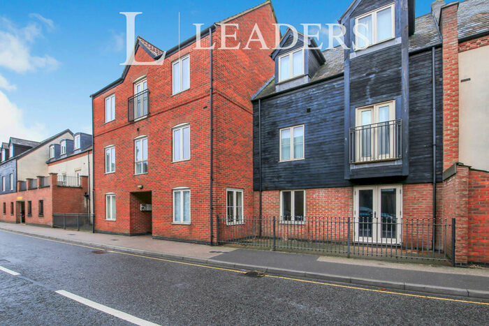 2 Bedroom Flat To Rent In Double Street, Spalding, PE11