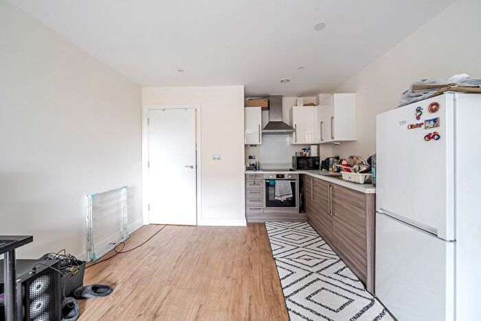 1 Bedroom Flat For Sale In Chrysler House, Welwyn Garden City, Hertfordshire, AL7