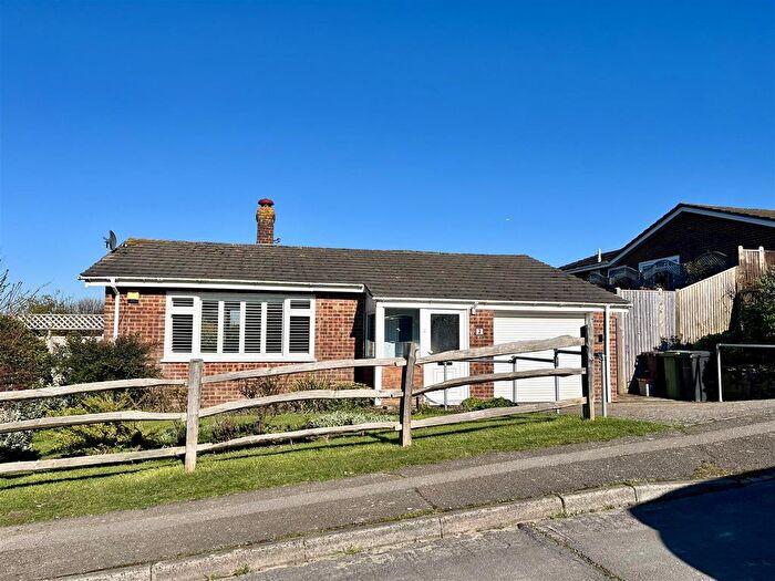 3 Bedroom Detached Bungalow For Sale In Smugglers Way, Fairlight, Hastings, TN35