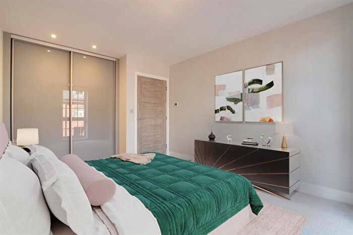 1 Bedroom Apartment For Sale In Apartment, Lightfield, Barnet, EN5