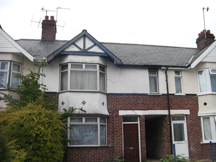 8 Bedroom Semi-Detached House To Rent In Whitson Place, Oxford, OX4