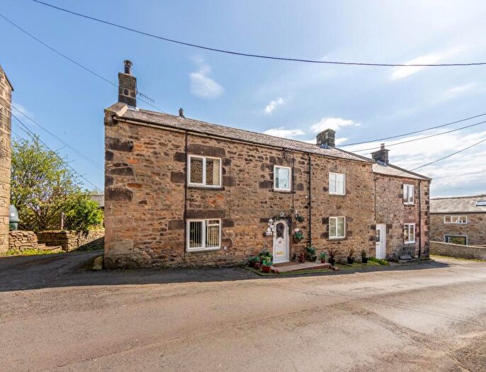 3 Bedroom Terraced House For Sale In West View, Bellingham, NE48