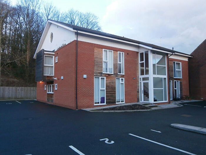 2 Bedroom Flat To Rent In Victoria Place Walton-Le-Dale, PR5