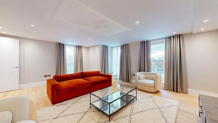 3 Bedroom Flat To Rent In Lisson Grove, Baker Street, London, NW1