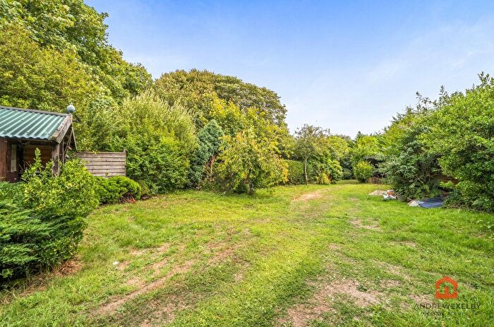 1 Bedroom Chalet For Sale In Newmill, Penzance, TR20