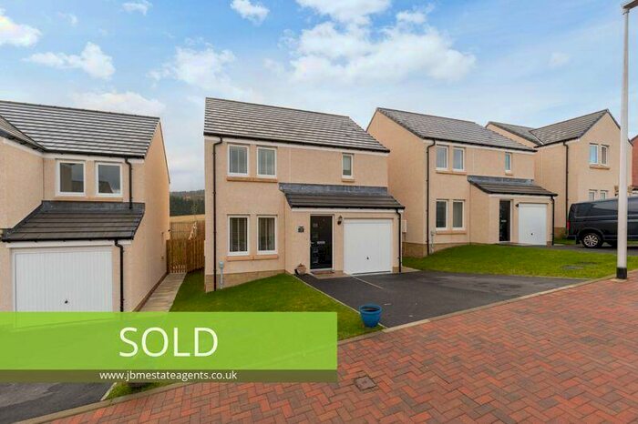 3 Bedroom Detached House For Sale In Hamilton View, Peebles, EH45