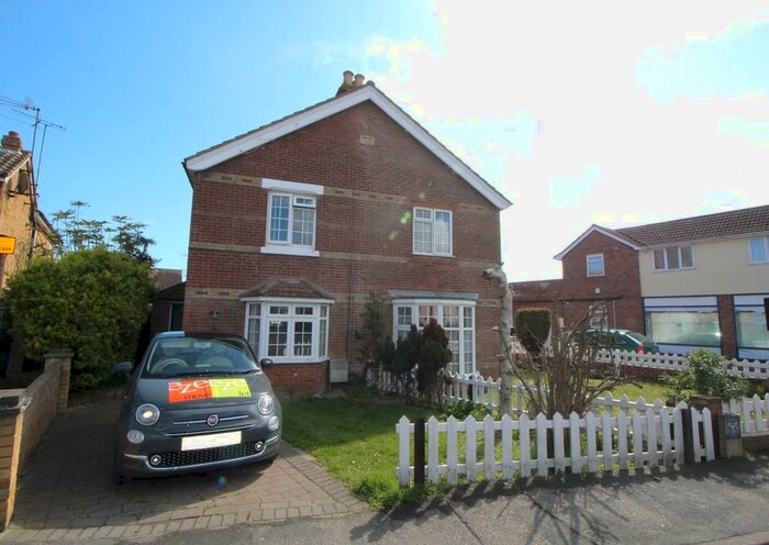 2 Bedroom Semi-Detached House To Rent In High Street, West Mersea, CO5