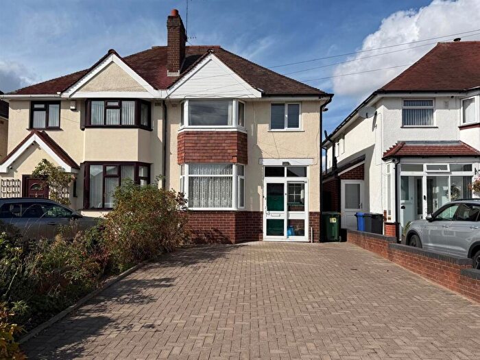 3 Bedroom Semi-Detached House For Sale In Astley Crescent, Halesowen, B62